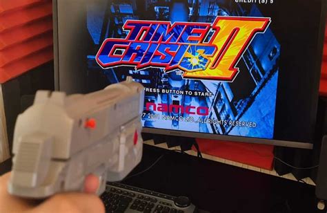 I Built My Own Light Gun for my PC & Arcade Machine | eTeknix