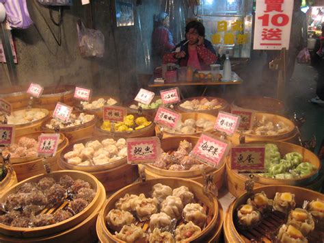 File:Dim sum dumplings by brappy! in Gongguan Market, Taipei.jpg - Wikimedia Commons