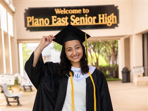 Plano Isd Graduation 2024 Ceremony - Dotti Gianina