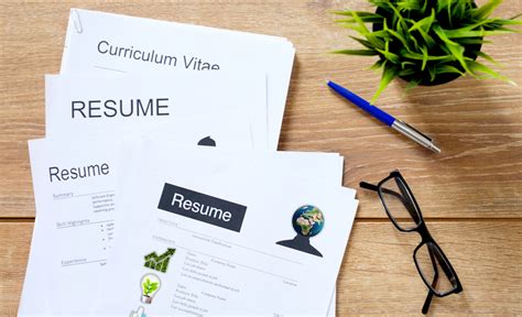 5 TIPS FOR CRAFTING THE PERFECT RESUME