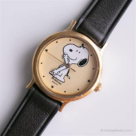 Vintage Snoopy Watch for Ladies | Peanuts Comic Strip Watch by Armitro – Vintage Radar