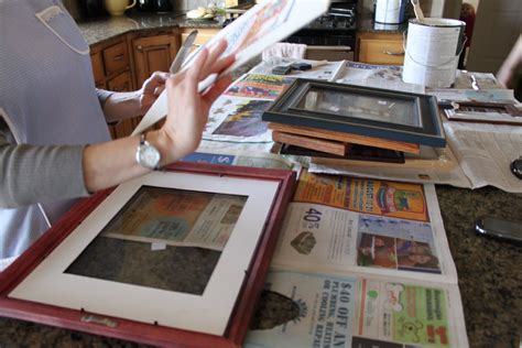 do it yourself divas: DIY: Painting Picture Frames