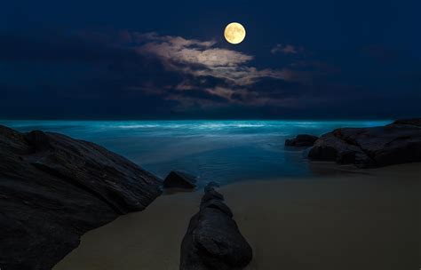 Moon Beach Wallpapers - Top Free Moon Beach Backgrounds - WallpaperAccess