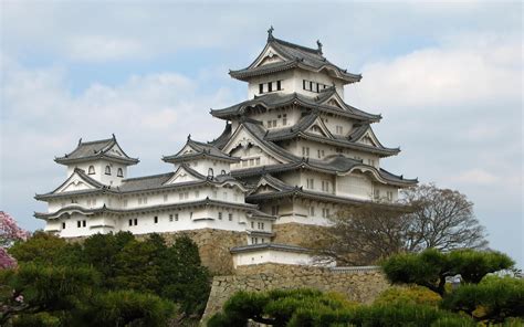 Japanese Castle Desktop Wallpapers - WallpaperSafari