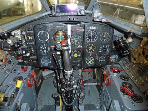 Mig-15 cockpit : cockpits