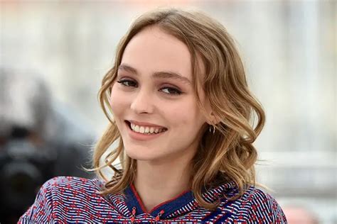 Lily-Rose Depp – Height, Weight, Age, Movies & Family – Biography