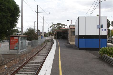 Dead end platform 3 at St Albans station - Wongm's Rail Gallery