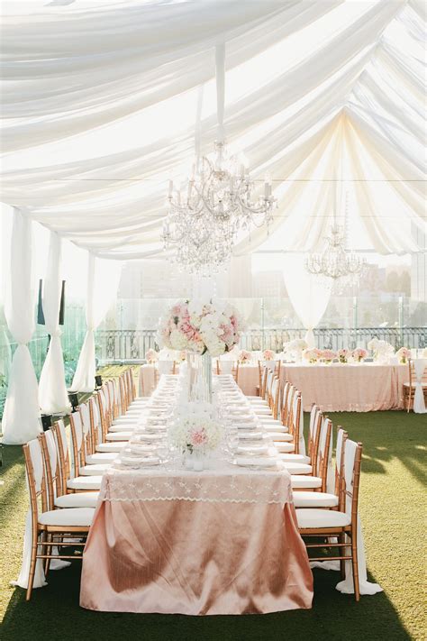 28 Tent Decorating Ideas That Will Upgrade Your Wedding Reception ...