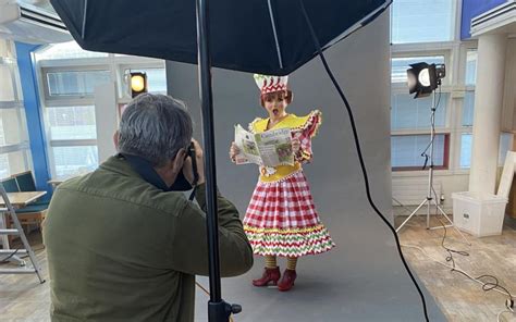 Aladdin Cast Photoshoot: Behind the Scenes! | Cambridge Arts Theatre