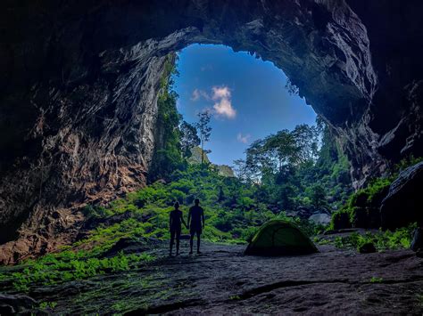 Hang Pygmy cave in Phong Nha, Vietnam - the World's 4th largest cave. : r/backpacking