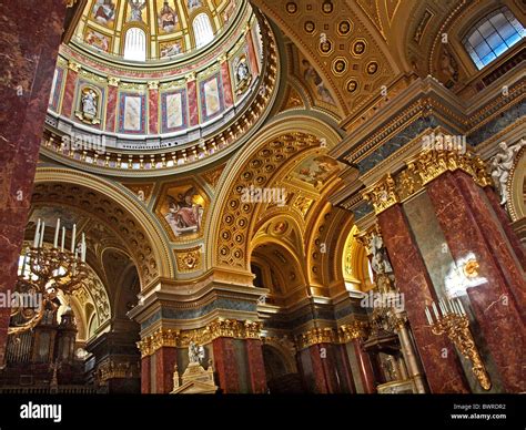 St. Stephen's Basilica. Budapest, Hungary. Interior Stock Photo - Alamy