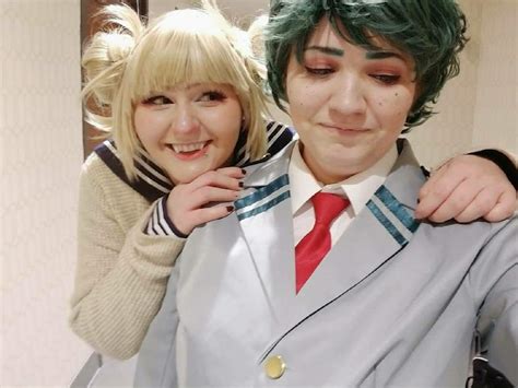 🌱 Deku on a date with Toga?! 😣 | Cosplay Amino