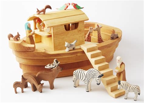 Ostheimer: Noah's Ark Hand-Crafted Wooden Heirloom Toy – Conscious Craft