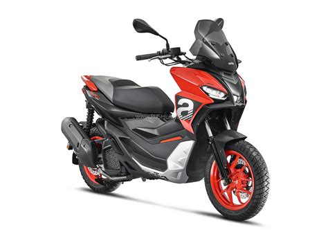 New Aprilia SR GT 200 Adventure Scooter Debuts - Bike kharido