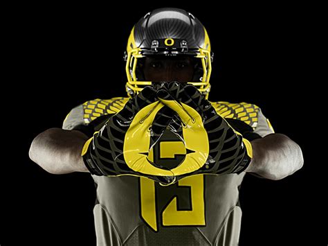 Oregon Ducks' Spring Game Uniforms Honor Service Men and Women - Nike News