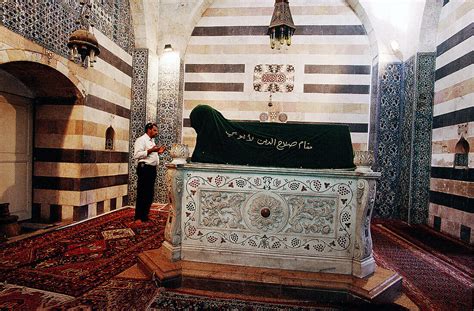 Man praying at Saladin tomb monument. … – License image – 70106677 ...