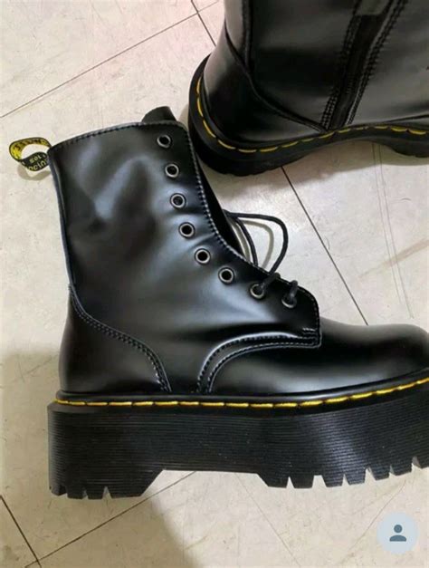 DR. MARTENS BOOTS, Men's Fashion, Footwear, Boots on Carousell