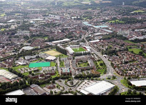 Wrexham town centre hi-res stock photography and images - Alamy