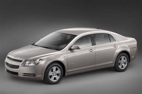 2008 Chevy Malibu Hybrid Review & Ratings | Edmunds