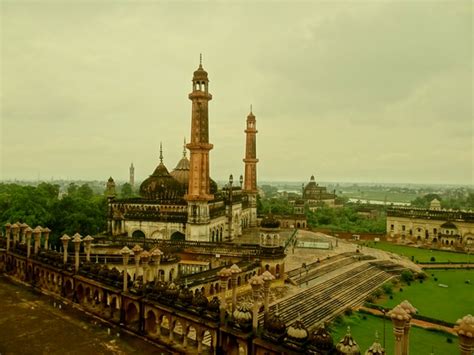 The amazing story of Lucknow's Bada Imambara - Rediff Getahead