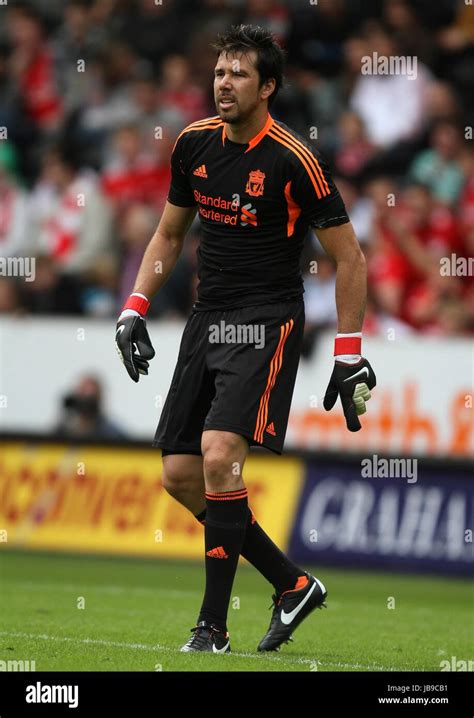 DONI LIVERPOOL FC LIVERPOOL FC KC STADIUM HULL ENGLAND 23 July 2011 Stock Photo - Alamy