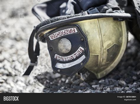 Firefighter Helmet Image & Photo (Free Trial) | Bigstock