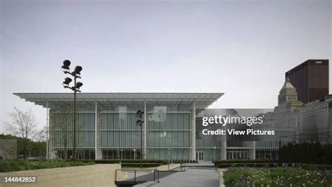 595 Modern Art Museum Of Chicago Illinois Stock Photos, High-Res Pictures, and Images - Getty Images