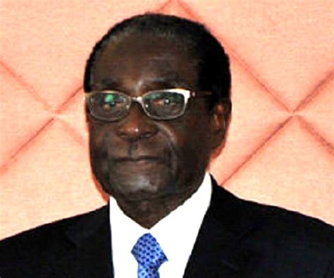 Robert Mugabe Biography - Facts, Childhood, Family, Achievements of ...