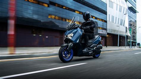 Yamaha XMAX scooters get X features for 2023 - NZ Autocar