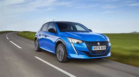 Peugeot e-208 GT | GreenFleet