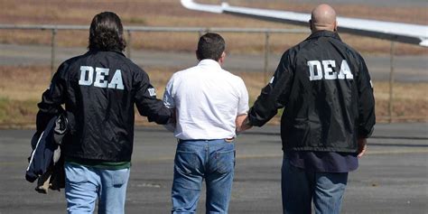 DEA agents posed as FARC rebels to catch international arms trafficker - Business Insider