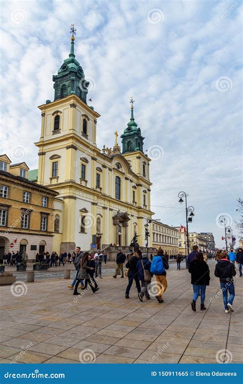 Holy Cross Church in Warsaw, Poland Editorial Image - Image of holy ...