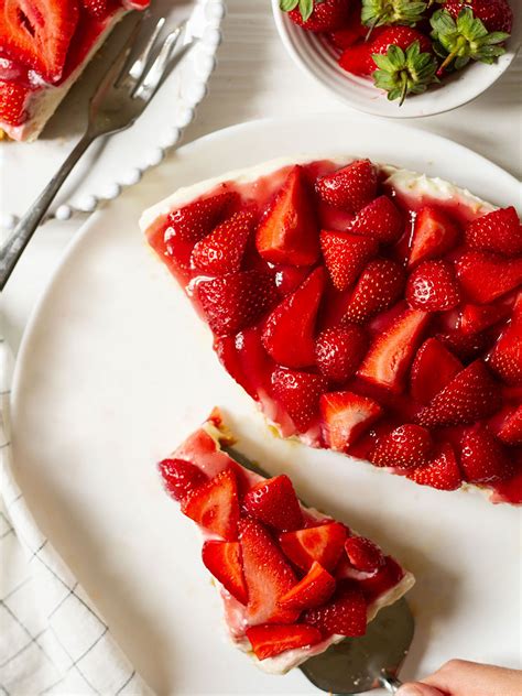 Philadelphia & Condensed Milk No Bake Strawberry Cheesecake