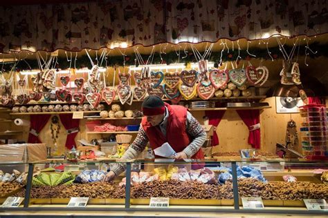 A City for All Seasons! Rothenburg [Best Christmas Market]