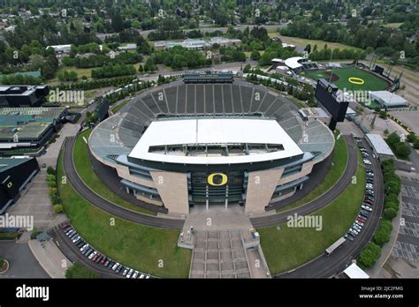 A general overall aerial view of Autzen Stadium, the home of the Oregon ...