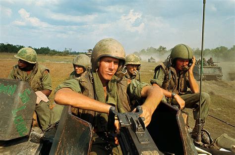 Vietnam War 1968 - U.S. Soldiers on Patrol in Vietnam | Flickr