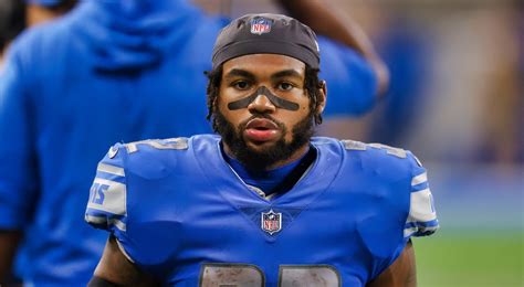 BREAKING: Lions Trade Star RB D'Andre Swift To Eagles