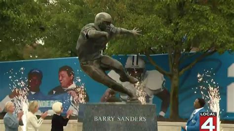 Lions unveil Barry Sanders statue outside Ford Field in Detroit - YouTube