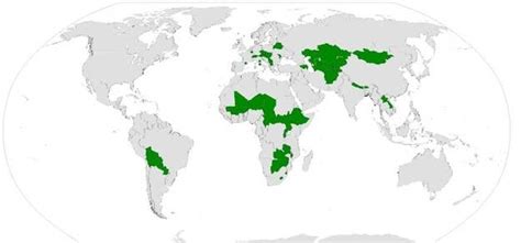 MILES TO READ B4 I SLEEP: LANDLOCKED COUNTRIES WORLD MAP