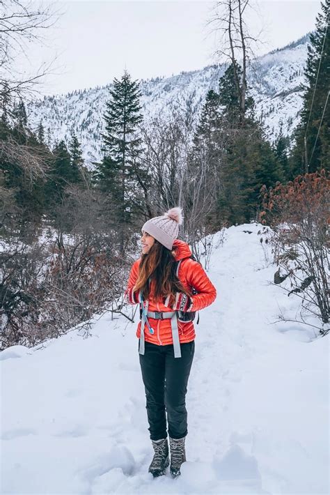 Winter Hiking Gear and Clothes - The Wandering Queen