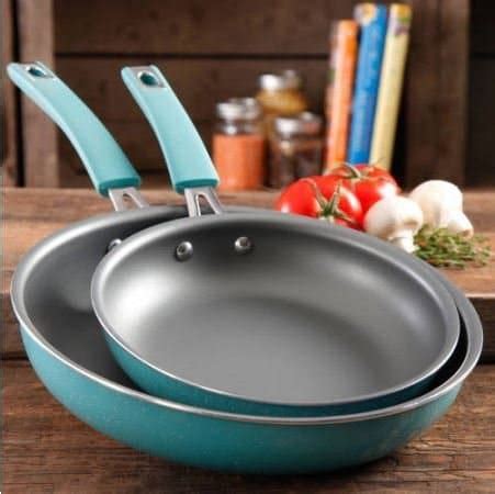 Pioneer Woman Cookware Review: A Close Look at Ree Drummond's Pots and ...