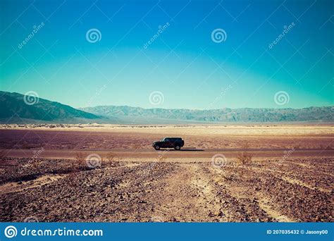 A Jeep Wrangler in the Desert Stock Photo - Image of jeep, wrangler: 207035432