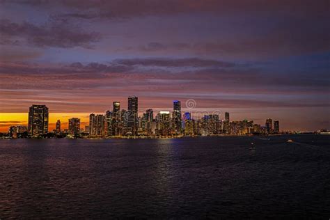 Downtown Miami Skyline. Miami Florida, Skyline of Downtown Night ...