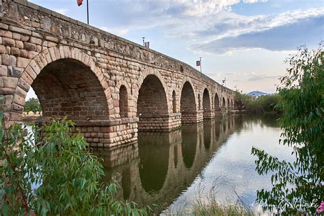 Puente Romano, Mérida | Photos of Spain