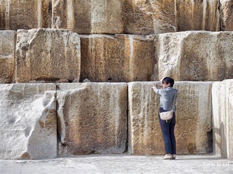 Great Pyramid Of Giza Limestone