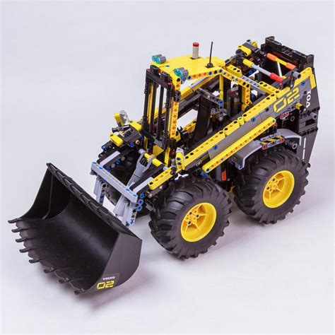 LEGO MOC Skid Steer Loader (42081 c-model) by klimax | Rebrickable - Build with LEGO