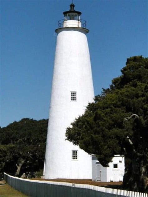 A Lighthouse Tour of the Outer Banks of North Carolina (With images ...