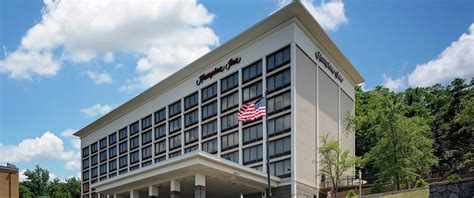 Hampton Inn White Plains Tarrytown Hotel in Elmsford, NY