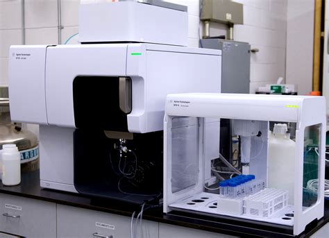 Inductively coupled plasma optical emission spectrometer (ICP-OES)