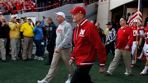 Nebraska honors legend Tom Osborne, seniors - Big Ten Network